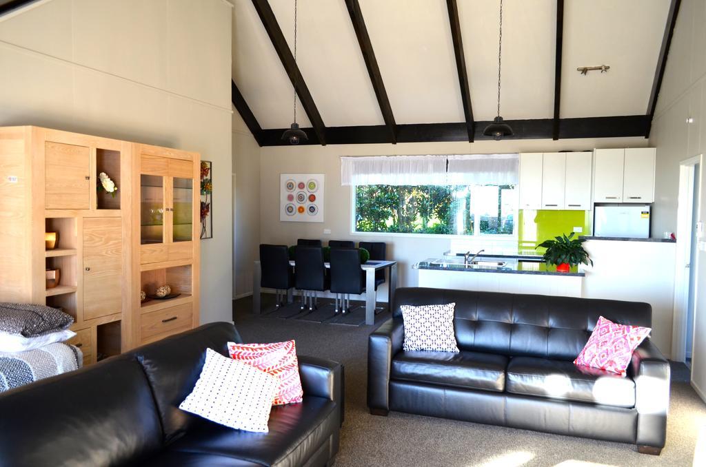 A Touch Of Tuscany At Hillsborough New Plymouth Eksteriør bilde